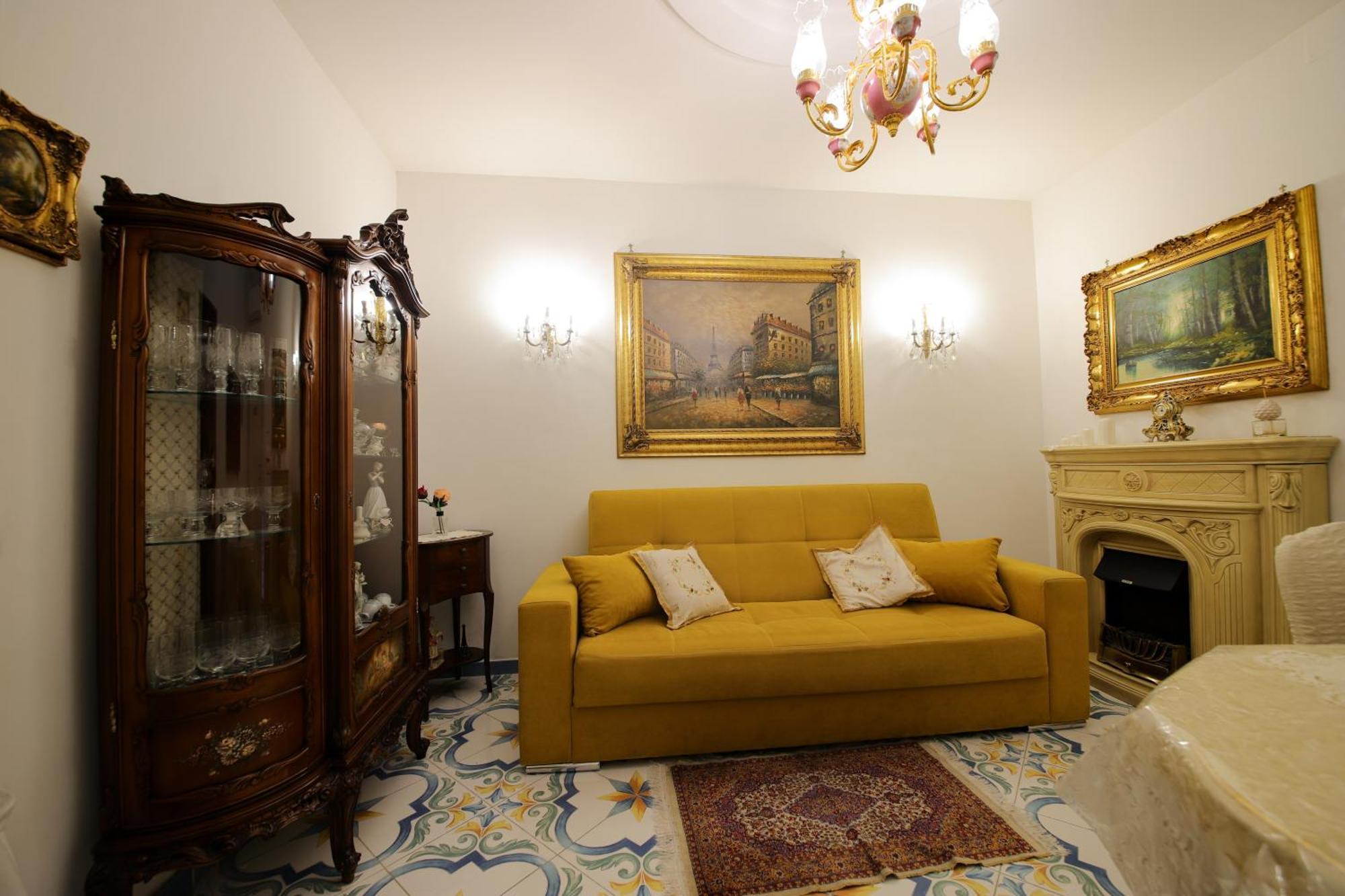 Giallo Napoletano Home Nápoles Exterior foto