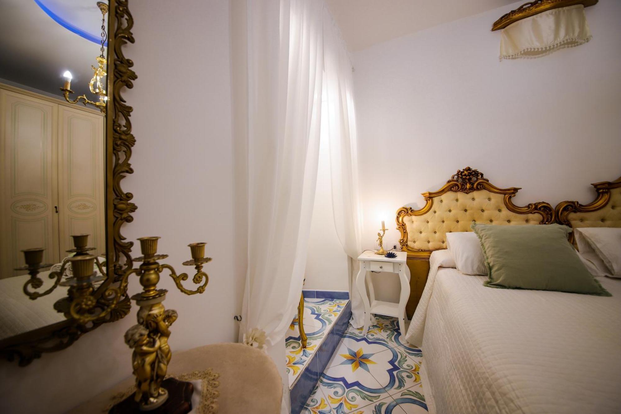 Giallo Napoletano Home Nápoles Exterior foto